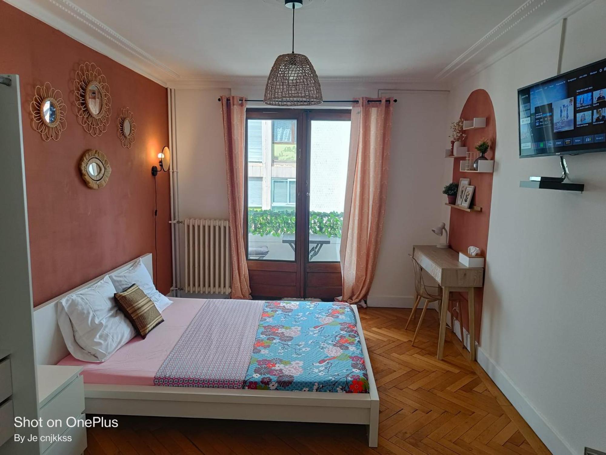 Belle Chambre D'Hote Avec Balcon Prive - 3 Mins Gare Annemasse - Geneve Acces Direct Eksteriør billede