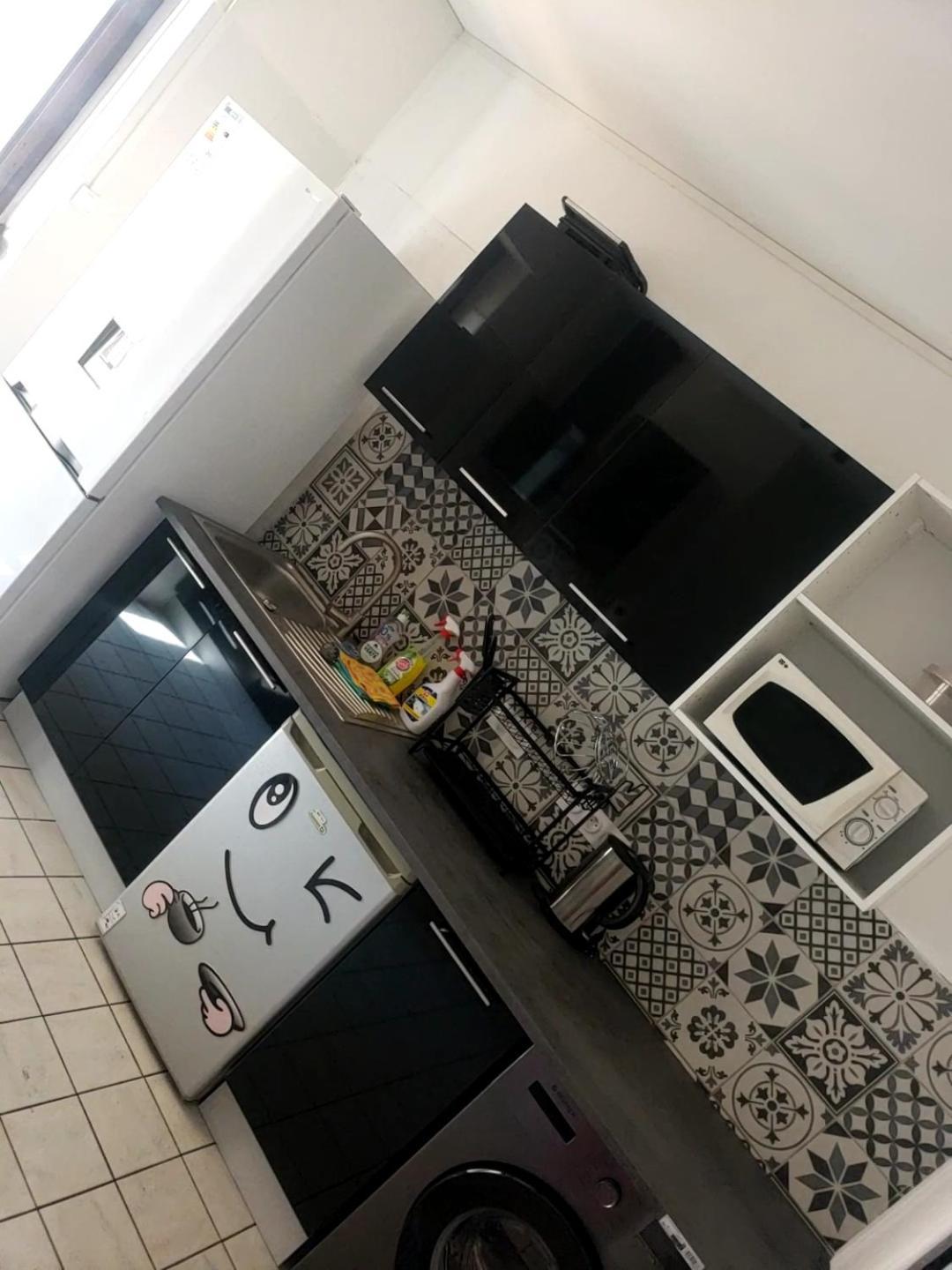 Belle Chambre D'Hote Avec Balcon Prive - 3 Mins Gare Annemasse - Geneve Acces Direct Eksteriør billede